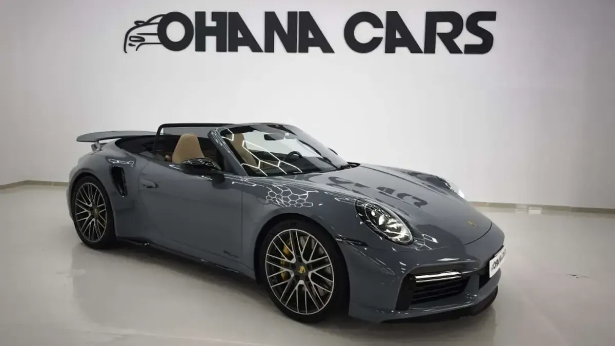 Usado Porsche 992 581 CV (427 kW) 2023 Gris Descapotable