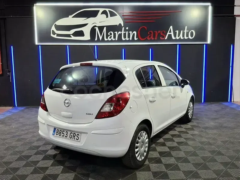 Usado Opel Corsa Cosmo 80 CV (58 kW) 2009 Blanco Utilitario