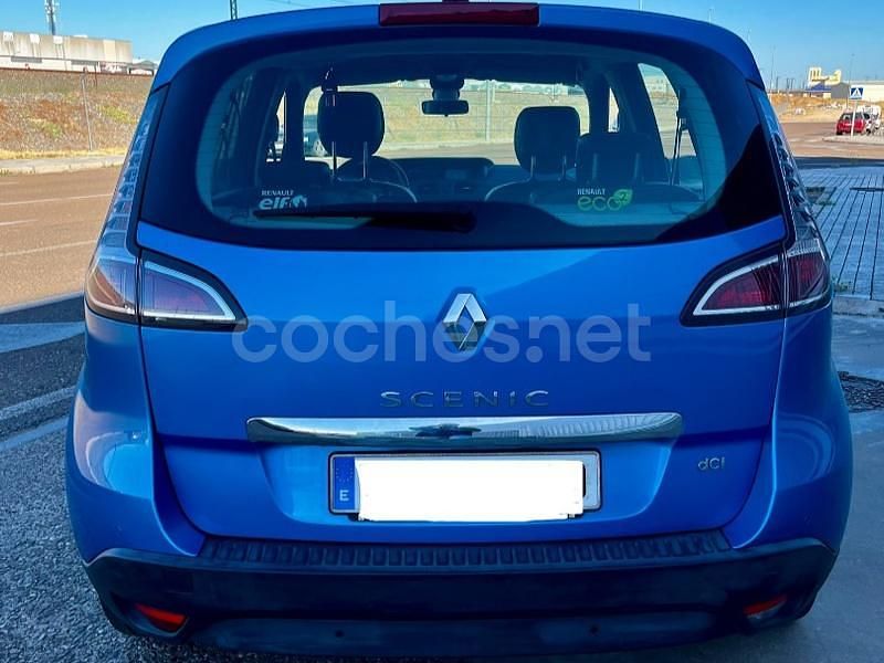 Usado Renault Scénic III Dynamique 110 CV (80 kW) 2013 Azul Monovolumen