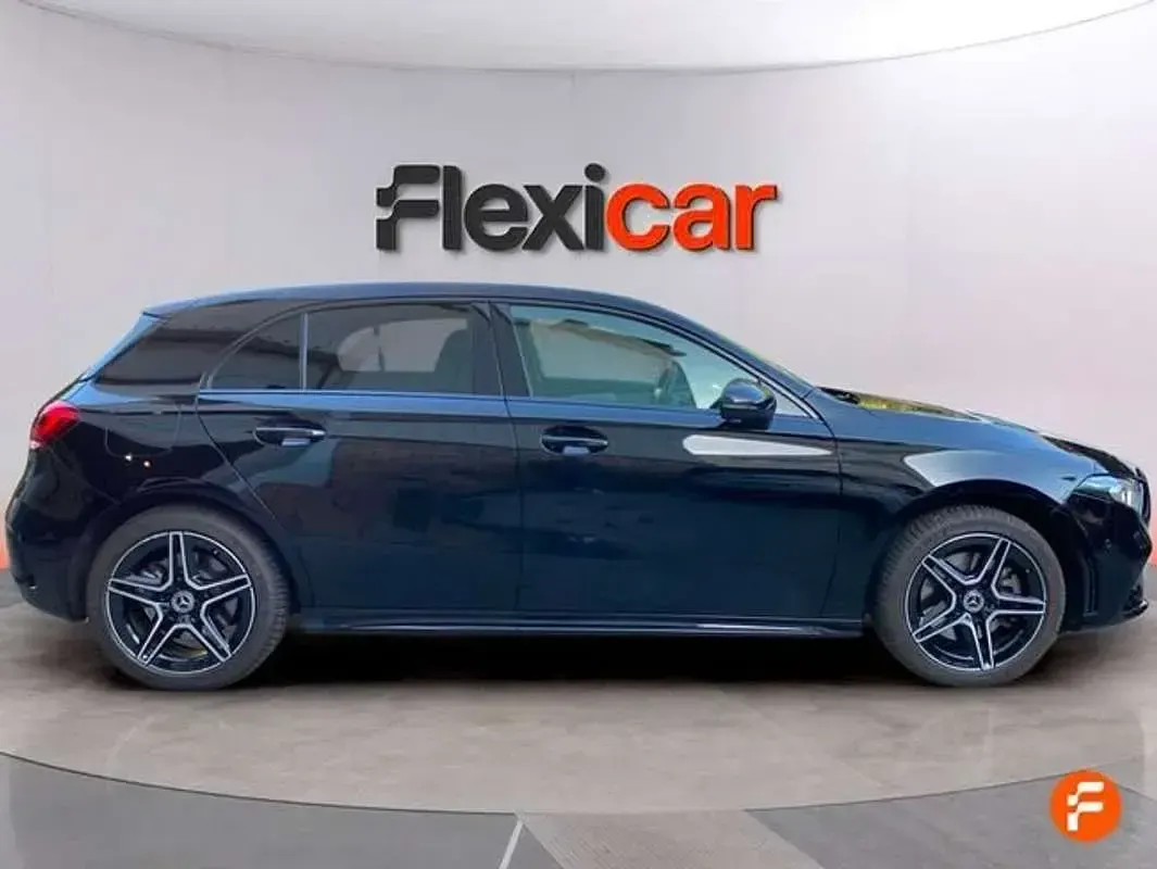Usado Mercedes A250 218 CV (160 kW) 2021 Negro Berlina