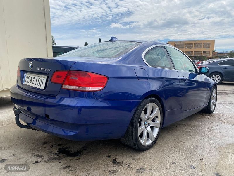 Usado BMW 330 231 CV (169 kW) 2007 Azul Berlina