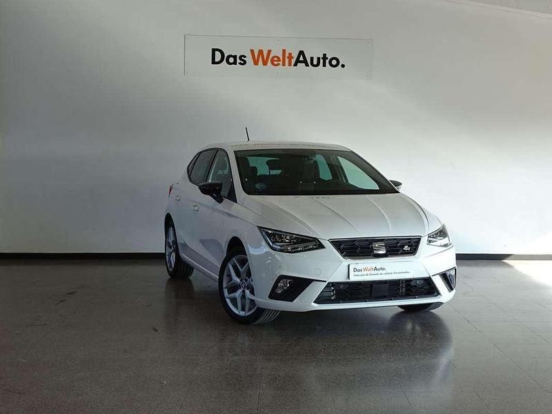 Blanco Usado 2021 Seat Ibiza FR Utilitario | 15.500 € (Precio justo) - Imagen 1/4