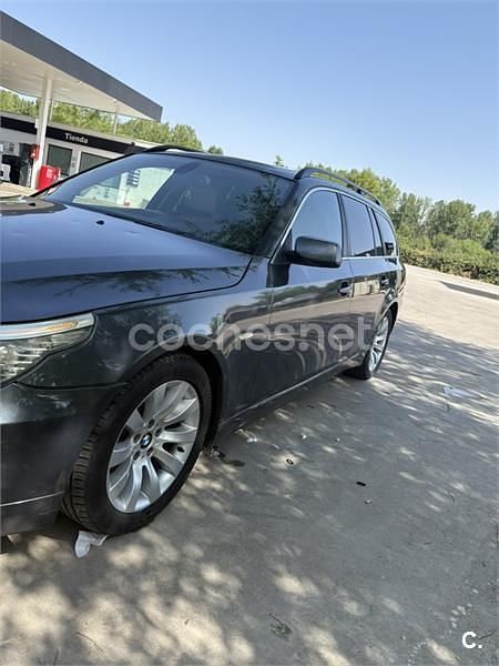 Usado BMW 520 163 CV (119 kW) 2008 Negro Familiar