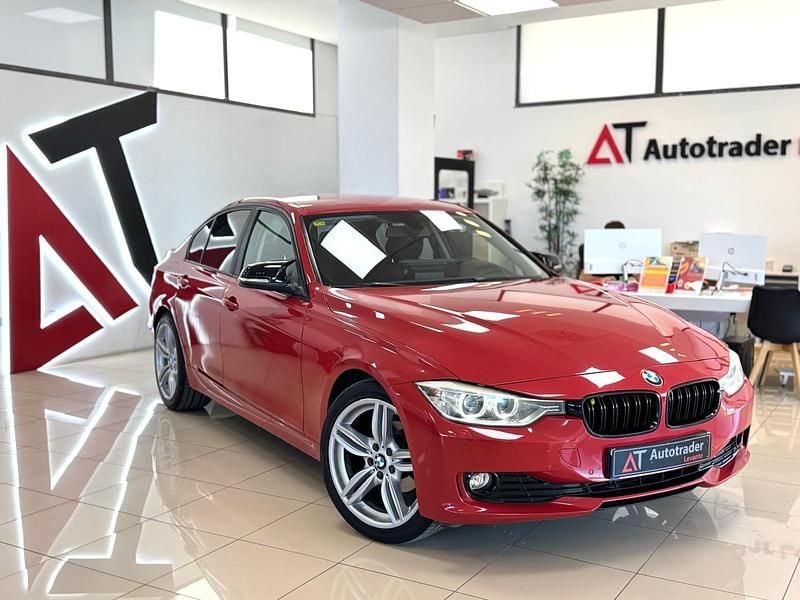 Rojo Usado 2013 BMW 316 Berlina | 12.950 € (Precio justo) - Imagen 1/4