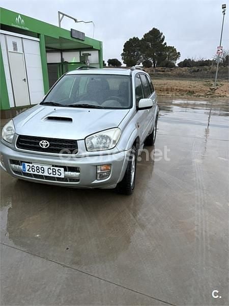 Gris / plata Usado 2002 Toyota RAV4 Sol SUV | 5999 € (Precio justo) - Imagen 1/4