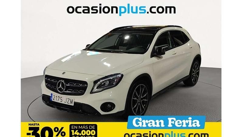 Blanco Usado 2017 Mercedes GLA220 SUV | 21.750 € (Precio justo) - Imagen 1/4