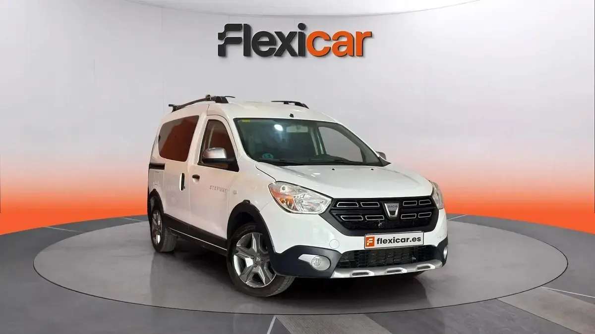 Usado Dacia Dokker Comfort 95 CV (69 kW) 2020 Monovolumen