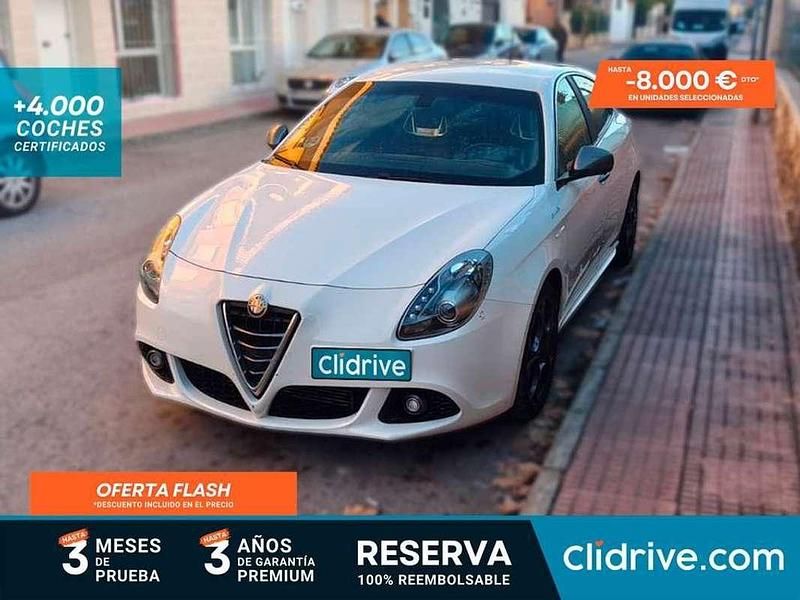 Usado Alfa Romeo Giulietta Distinctive 105 CV (77 kW) 2015 Blanco Utilitario