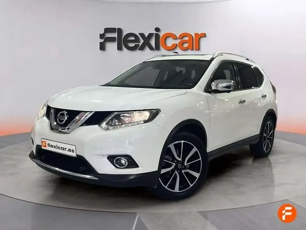 Usado Nissan X-Trail Tekna 131 CV (96 kW) 2017 Blanco SUV