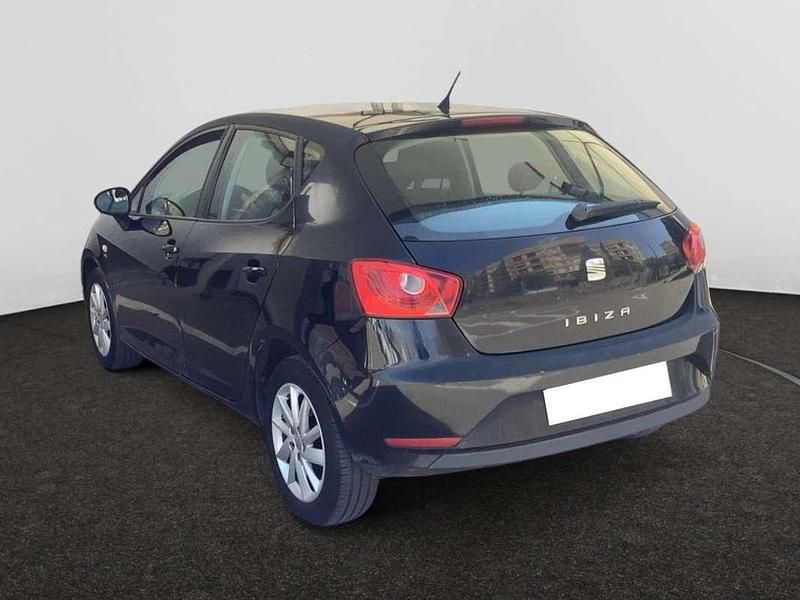 Usado Seat Ibiza Style 105 HP (77 kW) 2013 Preto Citadino