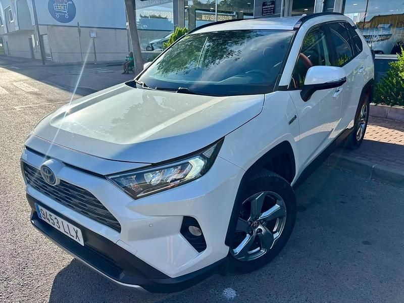 Usado Toyota RAV4 Hybrid Advance 218 CV (160 kW) 2020 Blanco SUV