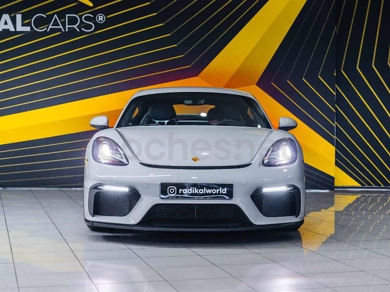 Usado Porsche 718 Cayman GT4 420 CV (308 kW) 2020 Gris / plata Coupe
