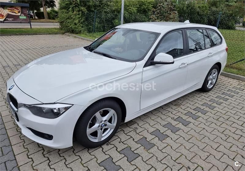 Usado BMW 316 116 CV (85 kW) 2015 Blanco Familiar