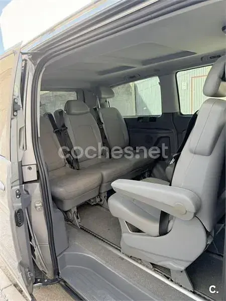 Usado Mercedes Viano 116 CV (85 kW) 2008 Gris / plata Monovolumen