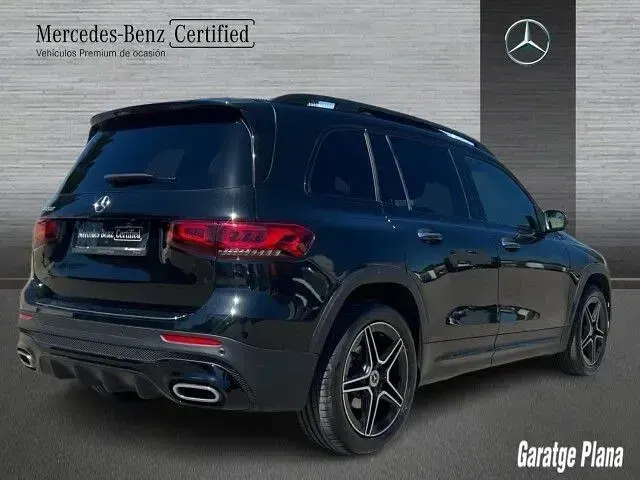 Usado Mercedes GLB200 163 CV (119 kW) 2022 Negro cosmos SUV