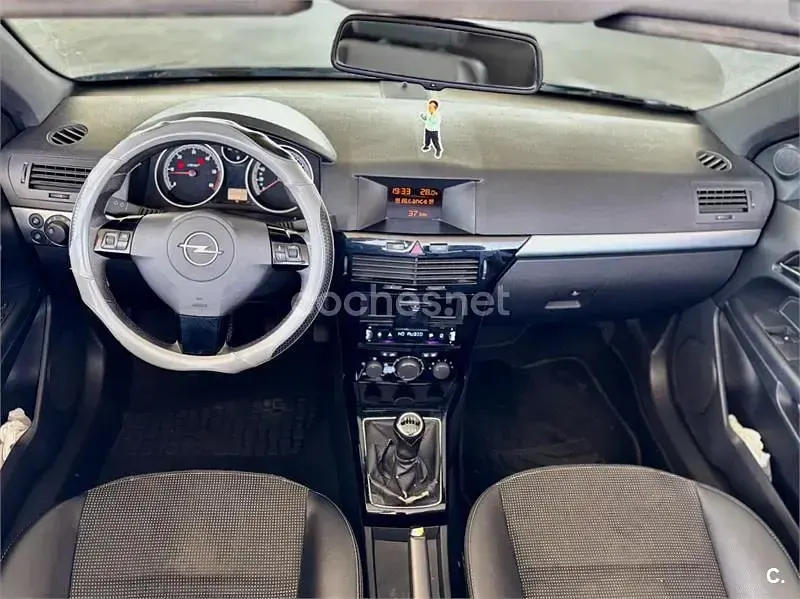 Usado Opel Astra Enjoy 150 CV (110 kW) 2007 Azul Descapotable