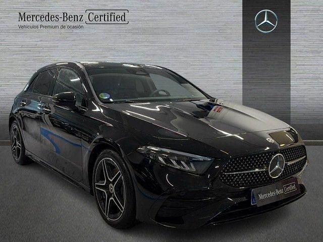 Usado Mercedes A200 163 CV (119 kW) 2025 Negro noche