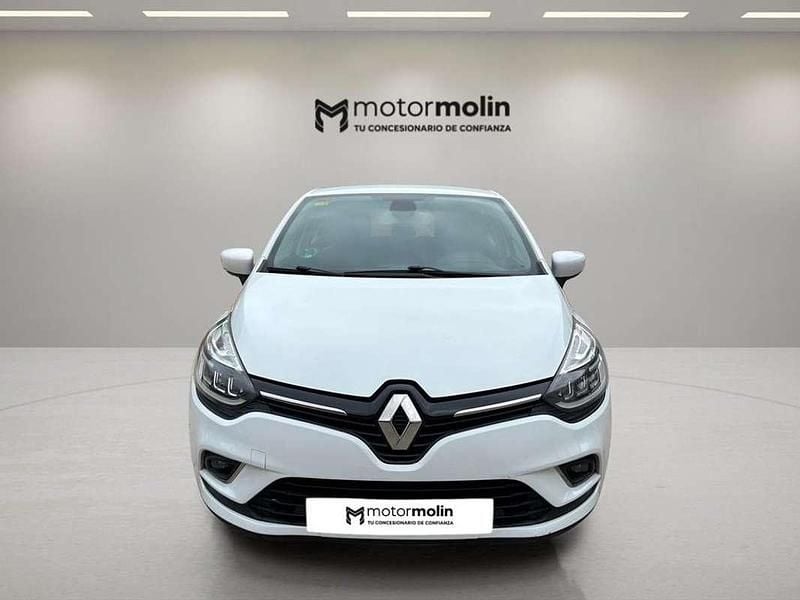 Usado Renault Clio IV Zen 120 CV (88 kW) 2017 Blanco Berlina