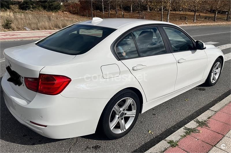 Usado BMW 318 143 CV (105 kW) 2012 Blanco Berlina