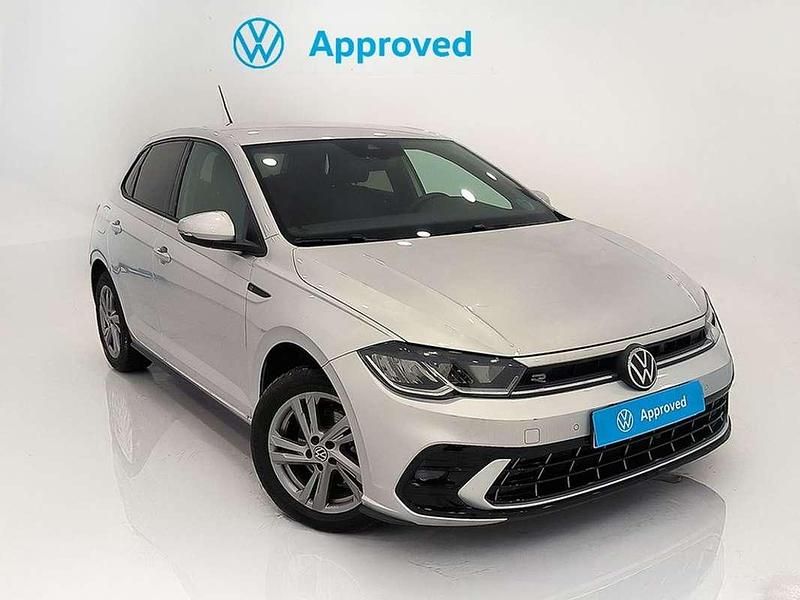 Plateado Usado 2024 VW Polo R-line Berlina | 24.350 € (Caro) - Imagen 1/4