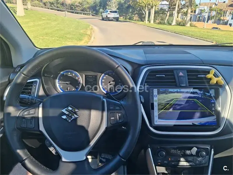Usado Suzuki SX4 S-Cross 120 CV (88 kW) 2015 Blanco SUV