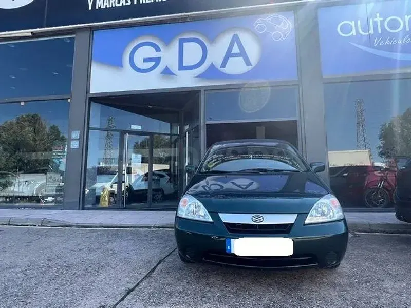 Usado Suzuki Liana 103 CV (75 kW) 2003 Verde Berlina