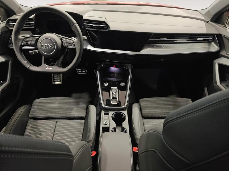 Usado Audi A3 Sportback e-tron S-Line 204 CV (150 kW) 2026 Rojo Utilitario