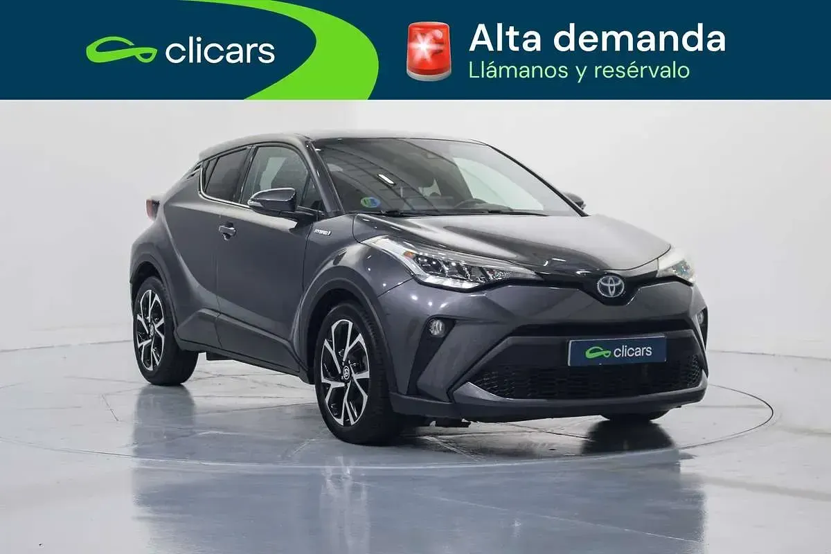 Begagnad Toyota C-HR Active 98 HK (72 kW) 2020 Grå SUV