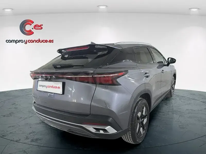 Usado Omoda 5 147 CV (108 kW) 2025 Gris / plata SUV