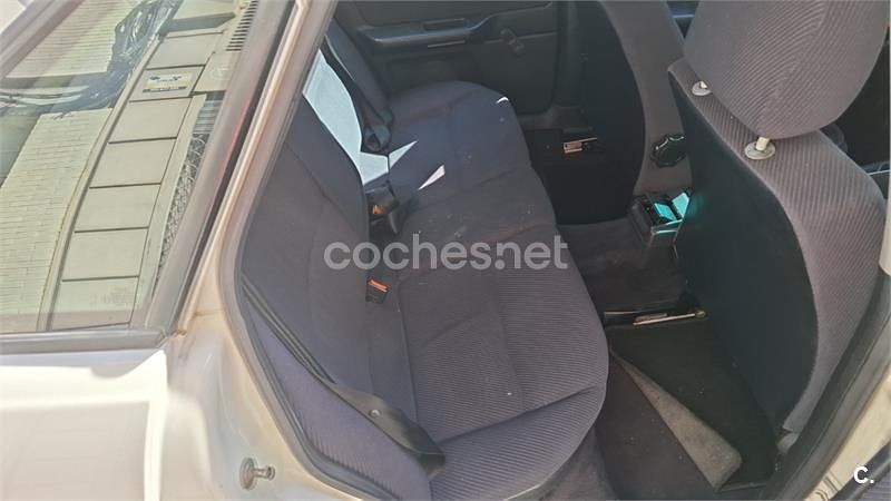 Usado Audi 80 90 CV (66 kW) 1993 Blanco Familiar