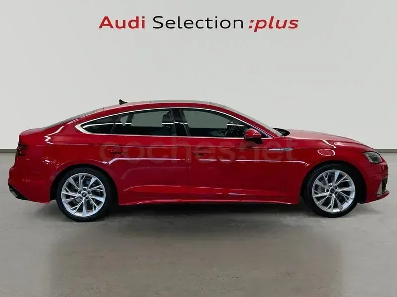 Usado Audi A5 Sportback Advanced Plus 204 CV (150 kW) 2022 Rojo Utilitario