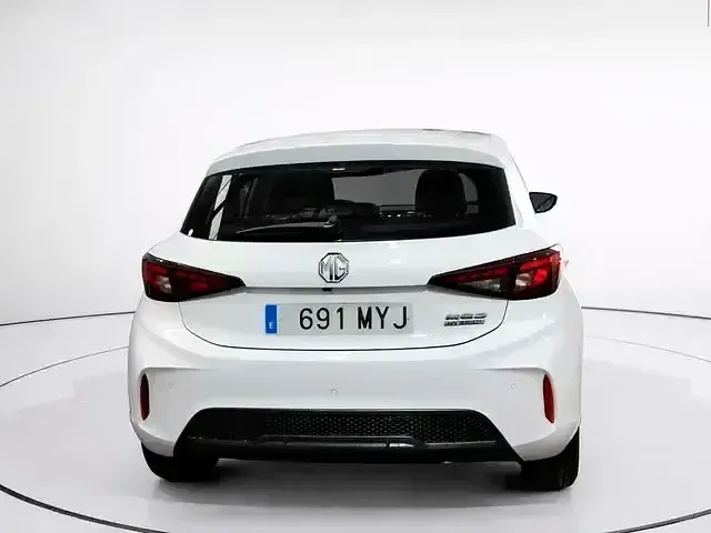 Usado MG MG3 195 CV (143 kW) 2025 Blanco Utilitario
