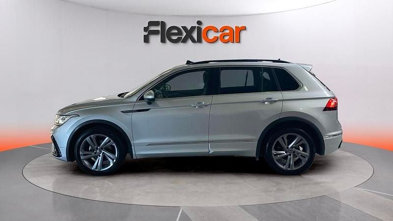 Usado VW Tiguan R-line 150 CV (110 kW) 2021 Gris SUV