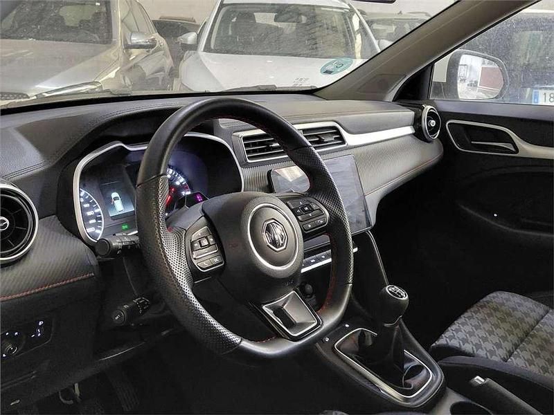 Usado MG ZS Comfort 106 CV (77 kW) 2025 SUV