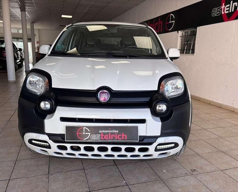 Usado Fiat Panda Young 69 CV (50 kW) 2014 Blanco Utilitario