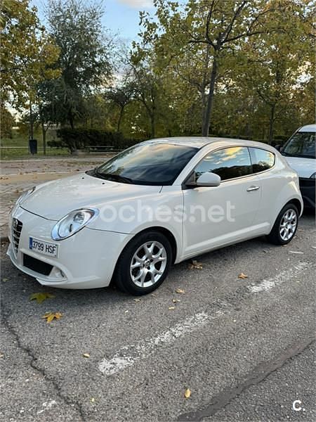 Beige Usado 2013 Alfa Romeo MiTo Utilitario | 3750 € (Precio justo) - Imagen 1/4
