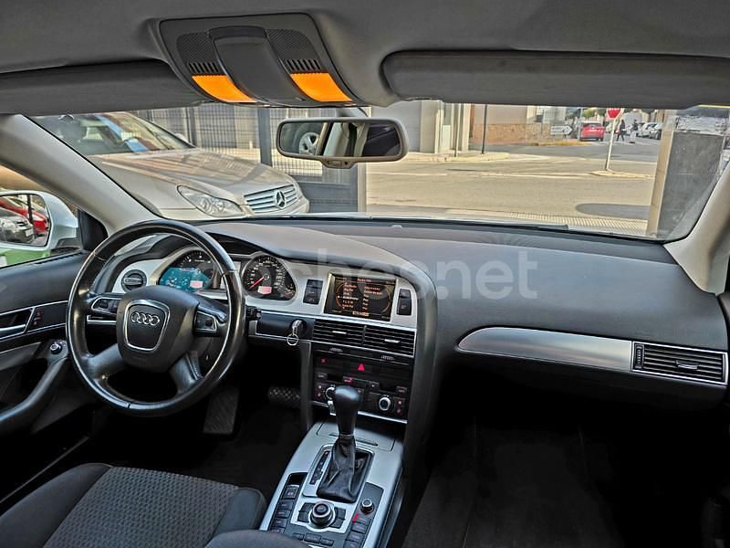 Usado Audi A6 Premium 170 CV (125 kW) 2010 Gris / plata Berlina