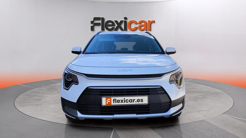Usado Kia Niro 141 CV (103 kW) 2023 Blanco SUV