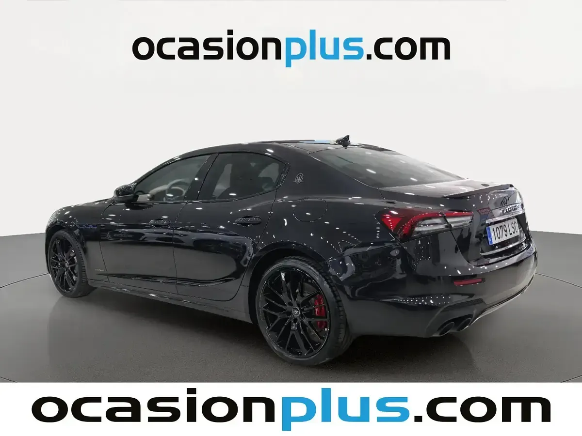 Usado Maserati Ghibli 330 CV (242 kW) 2021 Negro Berlina