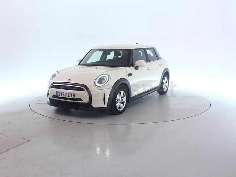 Usado Mini ONE 102 CV (75 kW) 2022 Beige Utilitario
