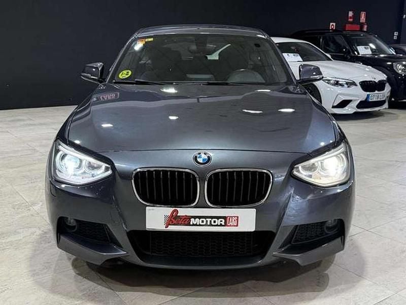 Usado BMW 116 Sport Line 116 CV (85 kW) 2015 Gris Utilitario