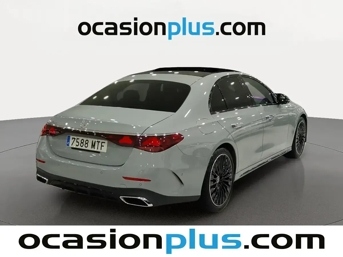 Usado Mercedes E220 197 CV (144 kW) 2024 Gris Berlina