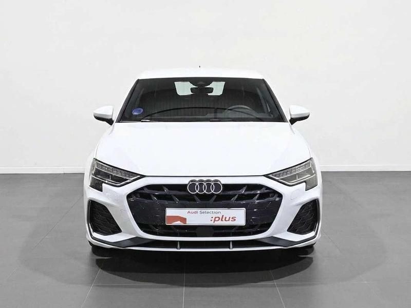 Usado Audi A3 Sportback e-tron S-Line 204 CV (150 kW) 2025 Blanco Utilitario