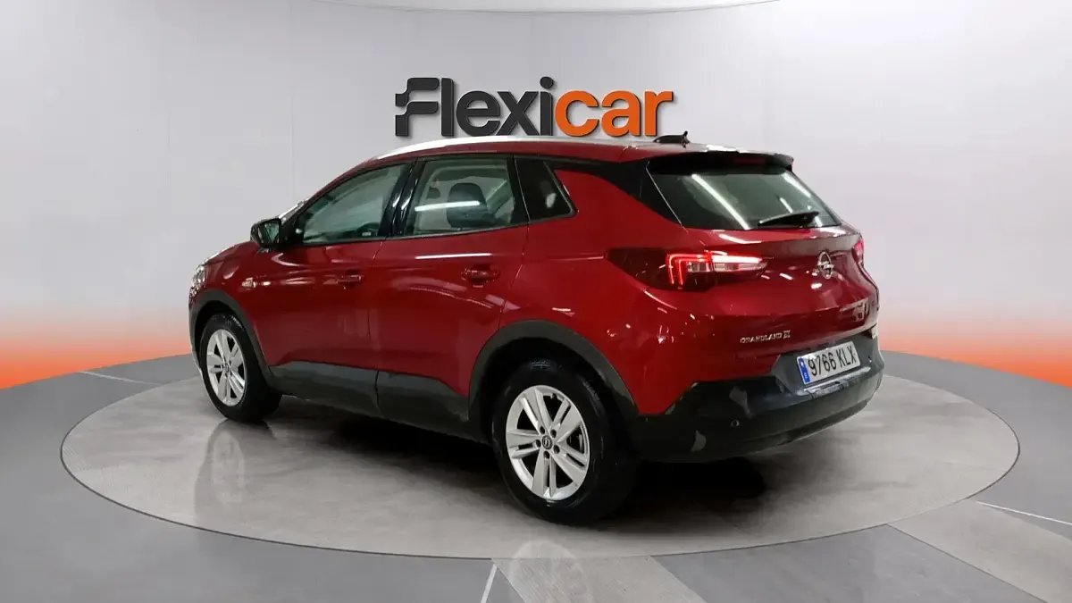 Käytetty Opel Grandland X Excellence 131 HP (96 kW) 2018 Punainen Katumaasturi