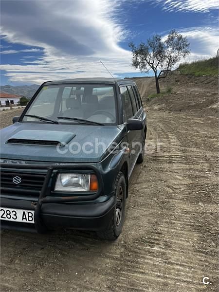 Usado Suzuki Vitara 75 CV (55 kW) 1998 Verde SUV