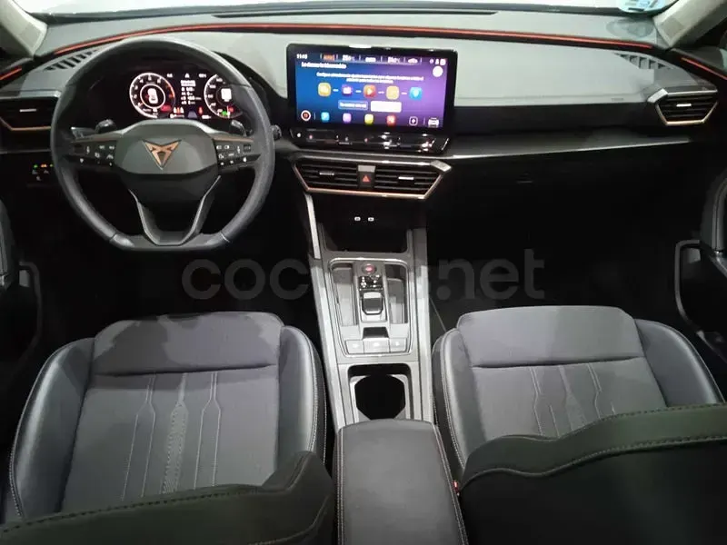 Usado Cupra Formentor 204 CV (150 kW) 2022 Gris / plata SUV