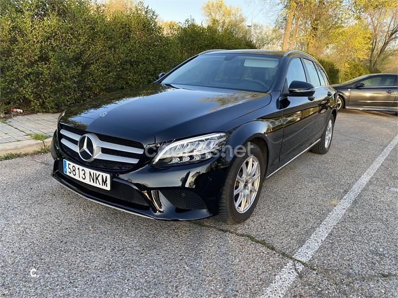 Usado Mercedes C200 150 CV (110 kW) 2018 Negro Familiar