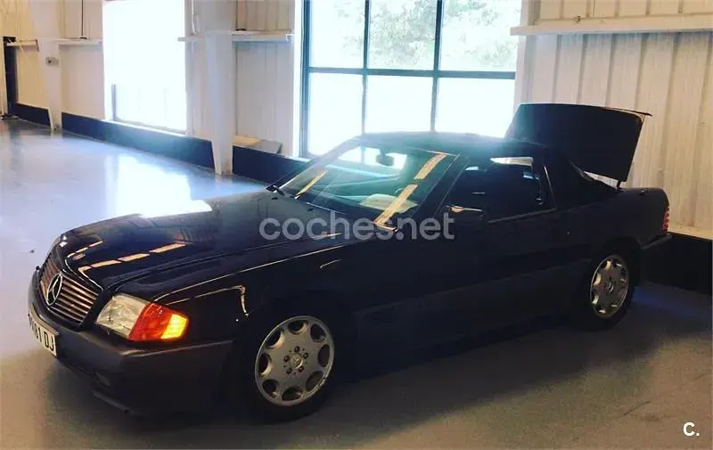Usado Mercedes SL500 320 CV (235 kW) 1995 Negro Descapotable