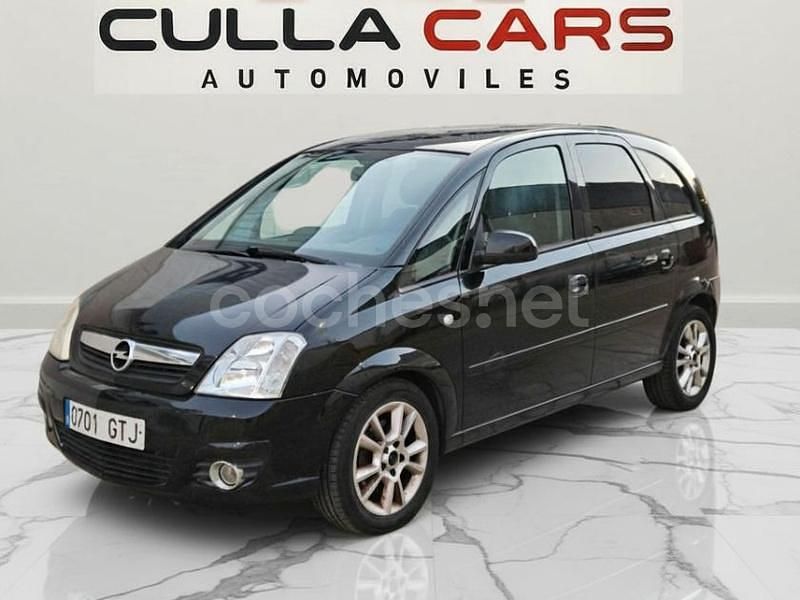 Usado Opel Meriva Cosmo 100 CV (73 kW) 2010 Negro Monovolumen