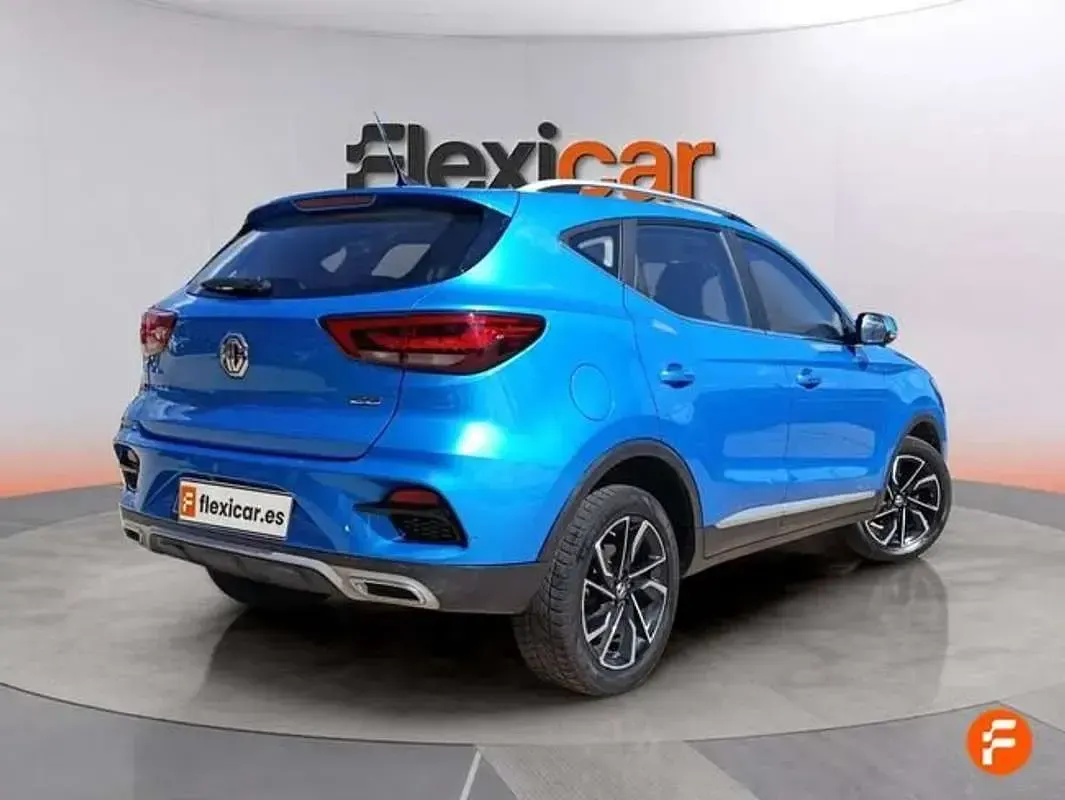 Usado MG ZS Luxury 111 CV (81 kW) 2022 Azul SUV